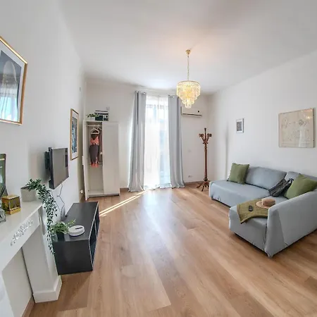 Appartamento A Casa Di Ago - Elegante A Centro